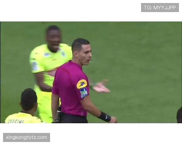 接触开始与结束地点如何影响犯规判罚标准？