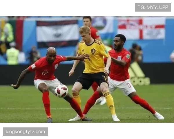 库尔图瓦：禁区统治与高球处理构筑的防守安全堡垒