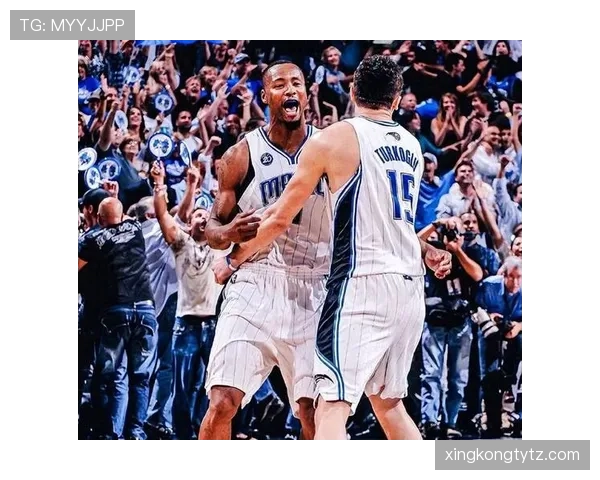 拉沙德·刘易斯无球跑动拉开空间，三分效率改变球队进攻结构