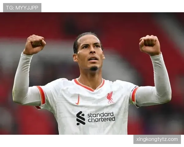 博努奇与范戴克：中卫出球重心从后场组织转向防线前提